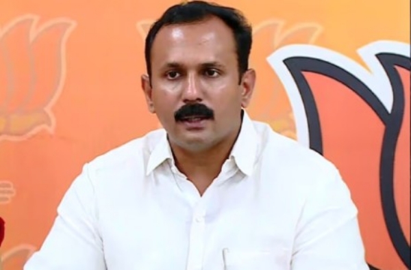 ‘ഹിജാബ് വിവാദത്തിന് പിന്നിൽ SDPI, പൊളിറ്റിക്കൽ ഇസ്ലാം അജണ്ട നടപ്പാക്കാൻ ശ്രമം’; സ്‌കൂളിന് ബിജെപി സംരക്ഷണം ഒരുക്കുമെന്ന് ഷോൺ ജോർജ്