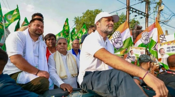 ബിഹാർ തിരഞ്ഞെടുപ്പ് 2025:  മഹാഗത്ബന്ധൻ vs മഹാഗത്ബന്ധൻ  മത്സരം 12 സീറ്റുകളിൽ