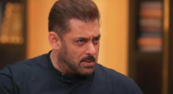 പാകിസ്ഥാൻ സൽമാൻ ഖാനെ തീവ്രവാദിയായി പ്രഖ്യാപിച്ചു.