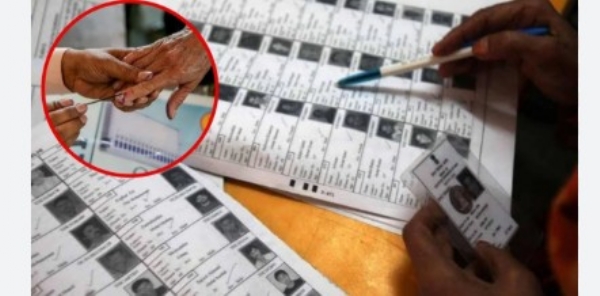 കോഴിക്കോട്:  വോട്ടര്‍ പട്ടികയില്‍ ക്രമക്കേട് നടത്താനുള്ള സമ്മര്‍ദം മൂലം എല്‍ഡി ക്ലർക്ക്  ആത്മഹത്യ ചെയ്തതെന്ന ആരോപണവുമായി യുഡിഎഫ്.