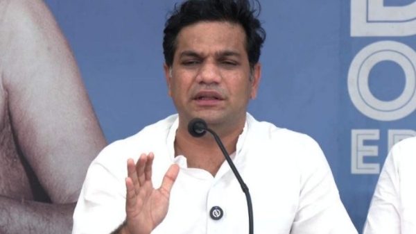 കലൂര്‍ സ്റ്റേഡിയത്തില്‍ നടക്കുന്ന  നവീകരണ പ്രവര്‍ത്തനങ്ങള്‍ക്ക് പിന്നില്‍ കായികമന്ത്രിയുടെ ബിസിനസ് താല്പര്യങ്ങൾ - ഹൈബി ഈഡന്‍