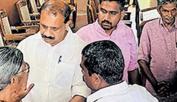 മട്ടന്നൂർ: ഉദ്ഘാടനത്തിനെത്തിയപ്പോൾ ഓഫിസ് മറ്റൊന്ന്; ബഹിഷ്കരിച്ച് എംഎൽഎ സജീവ് ജോസഫ്