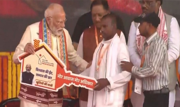 ഛത്തീസ്ഗഡിൽ 14,260 കോടി രൂപയുടെ വികസന പദ്ധതികൾ പ്രധാനമന്ത്രി മോദി ഉദ്ഘാടനം ചെയ്തു.