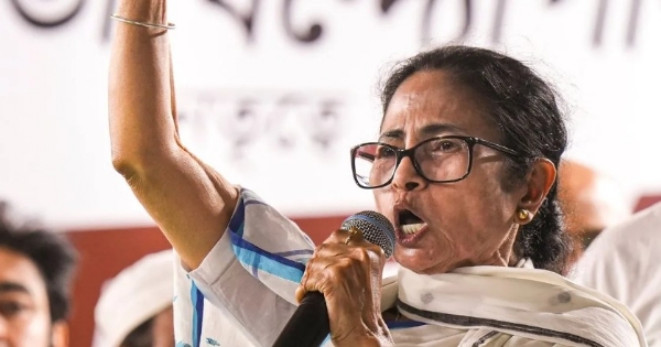 എസ്ഐആർ പിൻവലിക്കണമെന്ന് ഇലക്ഷൻ കമ്മീഷനോട് ആവശ്യപ്പെട്ട് മമത ബാനർജി എസ്ഐആർ പിൻവലിക്കണമെന്ന് ഇലക്ഷൻ കമ്മീഷനോട് ആവശ്യപ്പെട്ട് മമത ബാനർജി