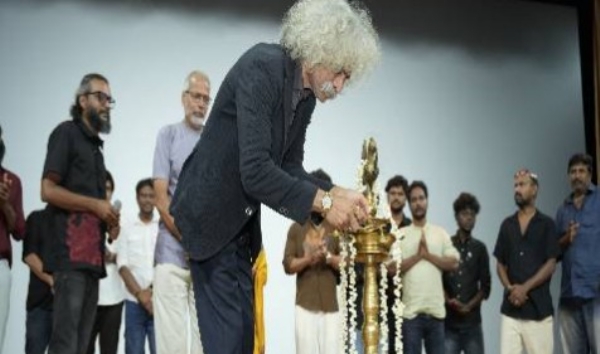 ‘ഇന്ത്യയിൽ ഇന്ന് ലോകനിലവാരത്തിൽ സിനിമ ചെയ്യുന്നത് മലയാളത്തിലാണ്’; മകരന്ദ് ദേശ്പാണ്ഡേ