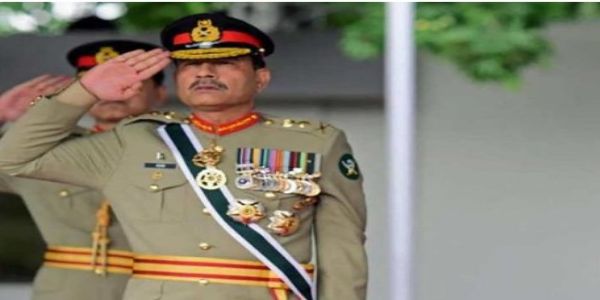 അട്ടിമറിയില്ലാത്ത അട്ടിമറി; 27ാമത് ഭരണഘടനാ ഭേദഗതിയിലൂടെ സര്‍വാധികാരവും തന്നിലേക്ക് കേന്ദ്രീകരിപ്പിച്ച് പാക് സൈനിക മേധാവി ആസിം മുനീർ