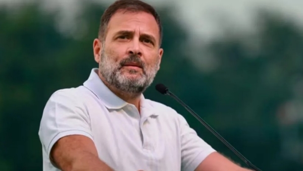 ഇലക്ഷൻ കമ്മീഷൻ്റെ വിശ്വാസ്യത തകർക്കുന്നതിനെതിരെ: രാഹുൽ ഗാന്ധിക്കെതിരെ തുറന്ന കത്തെഴുതി 272 മുൻ ജഡ്ജിമാരും ഉദ്യോഗസ്ഥരും ഇലക്ഷൻ കമ്മീഷൻ്റെ വിശ്വാസ്യത തകർക്കുന്നതിനെതിരെ: രാഹുൽ ഗാന്ധിക്കെതിരെ തുറന്ന കത്തെഴുതി 272 മുൻ ജഡ്ജിമാരും ഉദ്യോഗസ്ഥരും