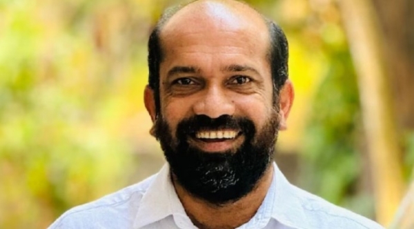 മുൻ എംഎല്‍എ അനിൽ അക്കര പഞ്ചായത്ത് തെരഞ്ഞെടുപ്പില്‍ കോണ്‍ഗ്രസ് സ്ഥാനാർത്ഥിയാകും.