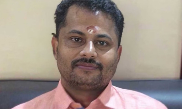 പാലത്തായി പീഡനക്കേസ്; ജീവപര്യന്തം തടവിന് ശിക്ഷിക്കപ്പെട്ട അധ്യാപകനെ പിരിച്ചുവിട്ടു പാലത്തായി പീഡനക്കേസ്; ജീവപര്യന്തം തടവിന് ശിക്ഷിക്കപ്പെട്ട അധ്യാപകനെ പിരിച്ചുവിട്ടു