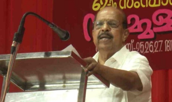 കുളിമുറിയില് വഴുതിവീണ് പരുക്കേറ്റ് ചികില്സയിലായിരുന്ന മുതിര്ന്ന സിപിഎം നേതാവ് ജി.സുധാകരന് നാളെ ആശുപത്രി വിടും കുളിമുറിയില് വഴുതിവീണ് പരുക്കേറ്റ് ചികില്സയിലായിരുന്ന മുതിര്ന്ന സിപിഎം നേതാവ് ജി.സുധാകരന് നാളെ ആശുപത്രി വിടും