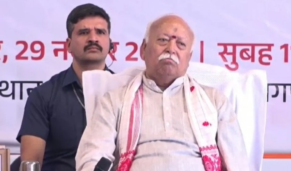 എ ഐ യിൽ നിയന്ത്രണം വേണം;  ആഗോളവൽക്കരണം തദ്ദേശീയ വികാരങ്ങളെ ഇല്ലാതാക്കുമെന്ന് സർസംഘ് ചാലക്  മോഹൻ ഭാഗവത്