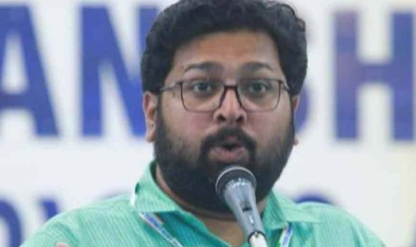 നഗരസഭാ സ്ഥാനാർത്ഥിത്വം സന്തോഷത്തോടെ ഏറ്റെടുക്കുന്നുവെന്ന് മുൻ എംഎൽഎ കെ എസ് ശബരീനാഥൻ നഗരസഭാ സ്ഥാനാർത്ഥിത്വം സന്തോഷത്തോടെ ഏറ്റെടുക്കുന്നുവെന്ന് മുൻ എംഎൽഎ കെ എസ് ശബരീനാഥൻ