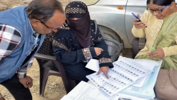 ഇലക്ഷൻ കമ്മീഷൻ BLO-മാരുടെ പ്രതിഫലം ഇരട്ടിയാക്കി, സൂപ്പർവൈസർമാരുടെ വേതനം വർദ്ധിപ്പിച്ചു; ആദ്യമായി ERO-മാർക്കും AERO-മാർക്കും ഓണറേറിയം ഇലക്ഷൻ കമ്മീഷൻ BLO-മാരുടെ പ്രതിഫലം ഇരട്ടിയാക്കി, സൂപ്പർവൈസർമാരുടെ വേതനം വർദ്ധിപ്പിച്ചു; ആദ്യമായി ERO-മാർക്കും AERO-മാർക്കും ഓണറേറിയം