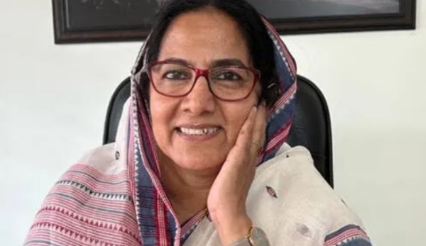 കാനത്തിൽ ജമീലയ്ക്ക് അന്തിമോപചാരം അർപ്പിച്ച് നേതാക്കൾ,​ സംസ്‌കാരം ഔദ്യോഗിക ബഹുമതികളോടെ ചൊവ്വാഴ്ച നടക്കും