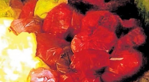 കോഴിക്കോട് ഗവ. മെഡിക്കൽ കോളജിലെ ബയോമെഡിക്കൽ മാലിന്യം മാറ്റാതെ കുന്നുകൂടുന്നു.