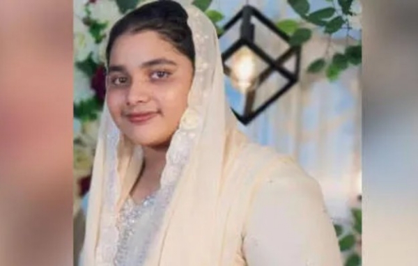 ട്യൂഷന് പോകുന്നതിനിടെ വാഹനാപകടം; പത്താം ക്ളാസ് വിദ്യാർത്ഥിനിക്ക് ദാരുണാന്ത്യം ട്യൂഷന് പോകുന്നതിനിടെ വാഹനാപകടം; പത്താം ക്ളാസ് വിദ്യാർത്ഥിനിക്ക് ദാരുണാന്ത്യം