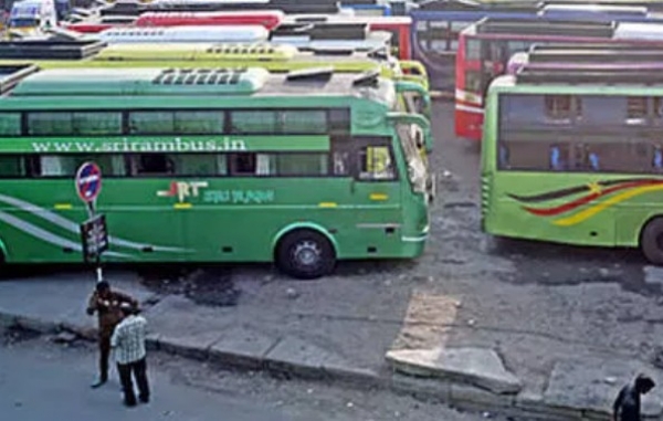 കേരളത്തിലേക്ക് സർവീസ് നടത്തില്ല, അമിത പിഴ ചുമത്തിയതിൽ പ്രതിഷേധം; തീരുമാനമെടുത്ത് തമിഴ്നാട്ടിലെ സ്വകാര്യ ബസുടമകൾ കേരളത്തിലേക്ക് സർവീസ് നടത്തില്ല, അമിത പിഴ ചുമത്തിയതിൽ പ്രതിഷേധം; തീരുമാനമെടുത്ത് തമിഴ്നാട്ടിലെ സ്വകാര്യ ബസുടമകൾ
