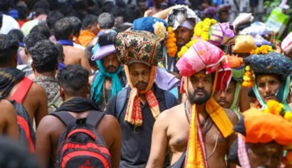 നവംബര്‍ 30 വരെ എത്തിയത് 13 ലക്ഷം പേര്‍; ശബരിമലയിലെ വരുമാനത്തില്‍ വര്‍ദ്ധനവ്.