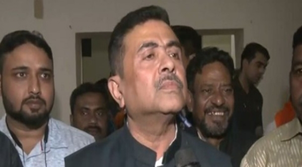 ഹിന്ദുക്കളോ മുസ്ലീങ്ങളോ ആയിക്കോട്ടെ നുഴഞ്ഞുകയറ്റക്കാരെ ഞങ്ങൾ പുറത്താക്കും: ബംഗാളിലെ പ്രതിപക്ഷ നേതാവ് സുവേന്ദു അധികാരി ഹിന്ദുക്കളോ മുസ്ലീങ്ങളോ ആയിക്കോട്ടെ നുഴഞ്ഞുകയറ്റക്കാരെ ഞങ്ങൾ പുറത്താക്കും: ബംഗാളിലെ പ്രതിപക്ഷ നേതാവ് സുവേന്ദു അധികാരി