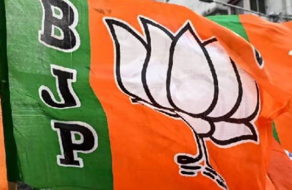 തിരുവനന്തപുരം കോർപറേഷനിൽ എൻഡിഎ മുന്നേറ്റം, ഇഞ്ചോടിഞ്ച് പോരാട്ടം തിരുവനന്തപുരം കോർപറേഷനിൽ എൻഡിഎ മുന്നേറ്റം, ഇഞ്ചോടിഞ്ച് പോരാട്ടം