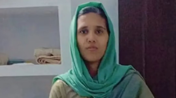 കണ്ണമംഗലത്ത് വീടിന് പിന്നിലെ ഷെഡില് 31കാരിയായ യുവതി തൂങ്ങിമരിച്ച നിലയില്; ദുരൂഹത കണ്ണമംഗലത്ത് വീടിന് പിന്നിലെ ഷെഡില് 31കാരിയായ യുവതി തൂങ്ങിമരിച്ച നിലയില്; ദുരൂഹത