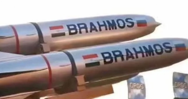 ബ്രഹ്‌മോസ് മിസൈലുകൾ ഇനി തിരുവനന്തപുരത്തുനിന്ന്,​ മിസൈൽ നിർമാണ കേന്ദ്രത്തിന് സുപ്രീം കോടതി അനുമതി