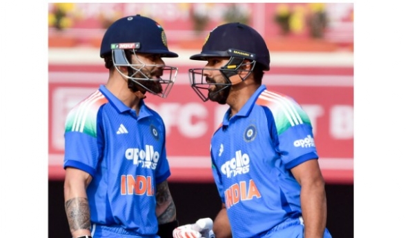 ഇവർ രണ്ടുപേരെയും പോലെ സമ്മർദ്ദം കൈകാര്യം ചെയ്യാൻ മറ്റാർക്കും കഴിയില്ല: 2027 ലോകകപ്പിൽ രോഹിത്തും കോഹ്‌ലിയും കളിക്കണമെന്ന് അമിത് മിശ്ര