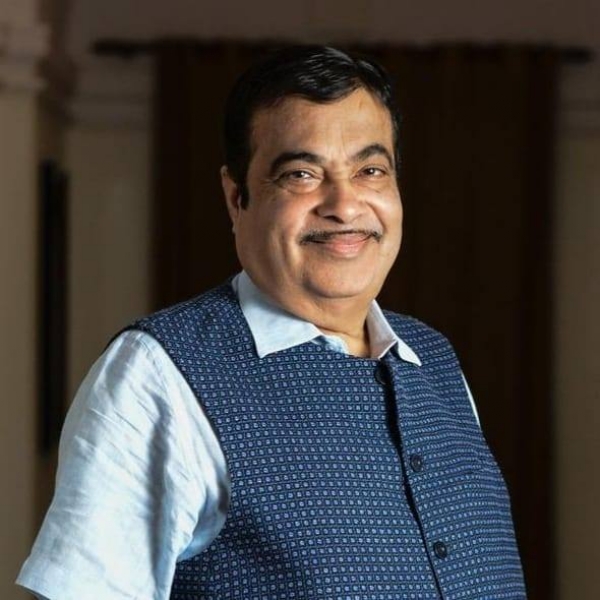 nithin gadkari