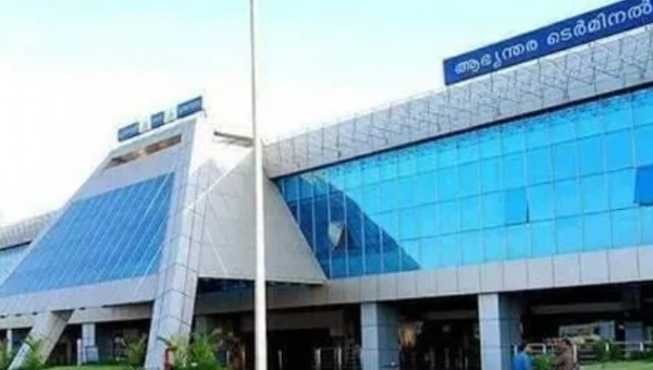 കരിപ്പൂർ വിമാനത്താവളത്തിൽ വൻ ലഹരിവേട്ട; 7.2 കോടി രൂപയുടെ ഹൈബ്രിഡ് കഞ്ചാവ് പിടികൂടി