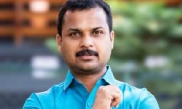 കെട്ടിടം ഒഴിയണമെന്ന ആവശ്യത്തിന്മേൽ മറുപടിയുമായി വി കെ പ്രശാന്ത്എംഎല്‍എയെ കൗണ്‍സിലര്‍ വിളിച്ച് ആവശ്യപ്പെടുന്നത് ശരിയല്ല; കെട്ടിടം ഒഴിയണമെന്ന ആവശ്യത്തിന്മേൽ മറുപടിയുമായി വി കെ പ്രശാന്ത്