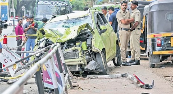 തിരുവനന്തപുരത്ത് ഇരുചക്ര വാഹനങ്ങൾ കൂട്ടിയിടിച്ച് അപകടം; രണ്ടുപേർ മരിച്ചു,