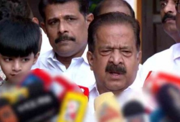 ശബരിമല സ്വര്‍ണക്കൊളള: എസ്ഐടിയ്ക്കു മൊഴി നല്‍കാന്‍ ചെന്നിത്തല; നാളെ വിവരങ്ങള്‍ കൈമാറും