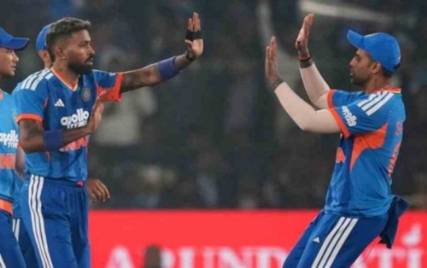 കട്ടക്കിൽ നടന്ന പ്രഥമ ഇന്ത്യ സൗത്ത് ആഫ്രിക്ക ട്വന്റി 20യില് ഇന്ത്യക്ക് വമ്പന്ജയം കട്ടക്കിൽ നടന്ന പ്രഥമ ഇന്ത്യ സൗത്ത് ആഫ്രിക്ക ട്വന്റി 20യില് ഇന്ത്യക്ക് വമ്പന്ജയം