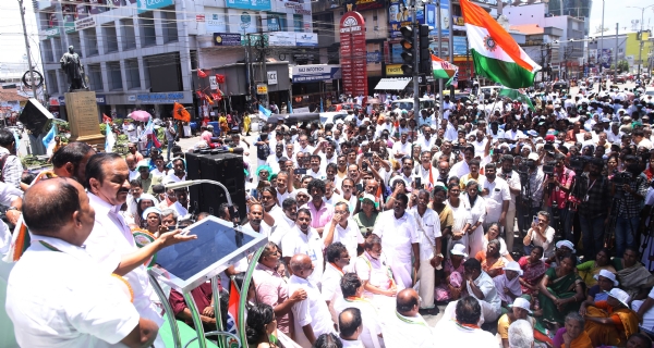 സതീശന്