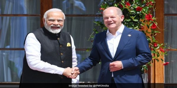 ഇന്ത്യ-ജർമ്മനി സാമ്പത്തിക ബന്ധം പുതിയ ഉയരങ്ങളിലേക്ക്: അഹമ്മദാബാദിൽ സിഇഒ ഫോറത്തെ അഭിസംബോധന ചെയ്ത് മോദിയും ചാൻസലർ മെർസും