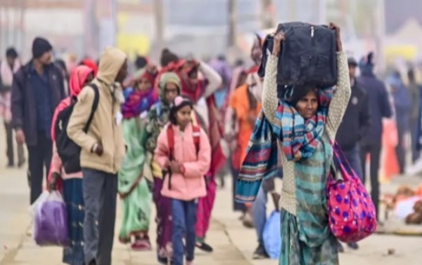 മകരസംക്രാന്തി പുണ്യസ്നാനം: പ്രയാഗ്‌രാജിലെ മാഘമേളയിൽ ഒരു കോടിയിലധികം ഭക്തരെത്തുമെന്ന് പ്രതീക്ഷ