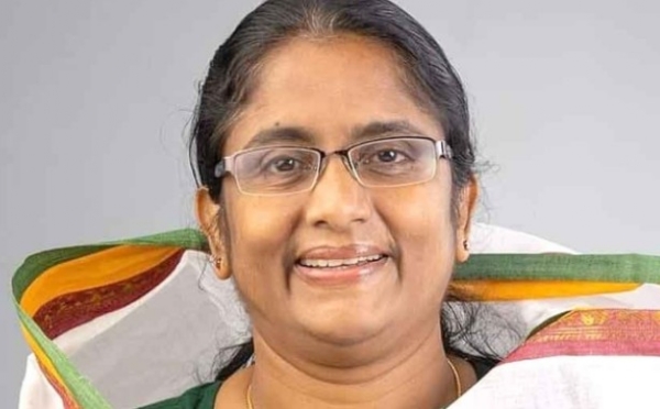 മരണം വരെ കോൺഗ്രസുകാരിയായിരിക്കും; വ്യാജപ്രചാരണം സിപിഐഎമ്മിന്റെ ഗതികേട്: ഷാനിമോൾ ഉസ്മാൻ മരണം വരെ കോൺഗ്രസുകാരിയായിരിക്കും; വ്യാജപ്രചാരണം സിപിഐഎമ്മിന്റെ ഗതികേട്: ഷാനിമോൾ ഉസ്മാൻ