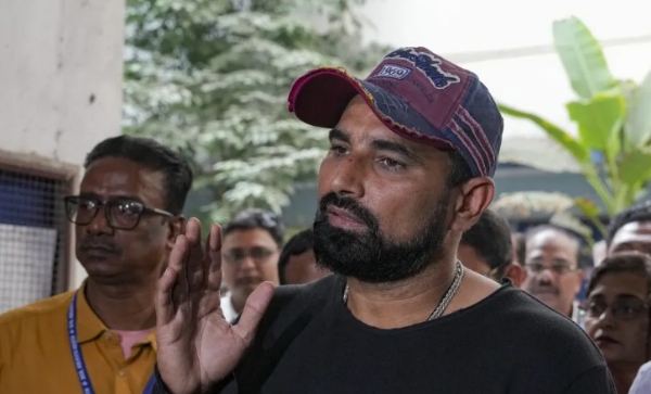 SIR ഹിയറിംഗിനായി മുഹമ്മദ് ഷമി കൊൽക്കത്തയിൽ ഹാജരായി; യാതൊരു പ്രശ്നവുമില്ല, ഇത് നമ്മുടെ ഉത്തരവാദിത്തം എന്ന് ഇന്ത്യൻ താരം