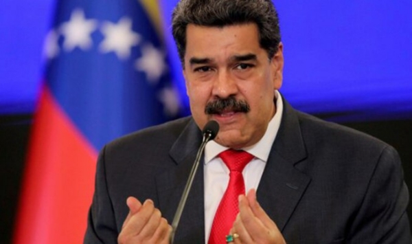 വെനിസ്വേലയിൽ യുഎസ് സൈനിക നടപടി: പ്രസിഡന്റ് നിക്കോളാസ് മഡുറോയും ഭാര്യയും പിടിയിൽ; രാജ്യത്തിന് പുറത്തേക്ക് മാറ്റി