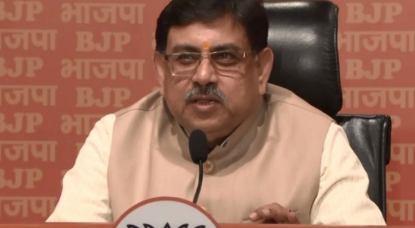 പശ്ചിമ ബംഗാളിൽ 100 കോടിയുടെ പ്രളയ ദുരിതാശ്വാസ അഴിമതി; മമത സർക്കാരിനെതിരെ ആഞ്ഞടിച്ച് ബിജെപി പശ്ചിമ ബംഗാളിൽ 100 കോടിയുടെ പ്രളയ ദുരിതാശ്വാസ അഴിമതി; മമത സർക്കാരിനെതിരെ ആഞ്ഞടിച്ച് ബിജെപി