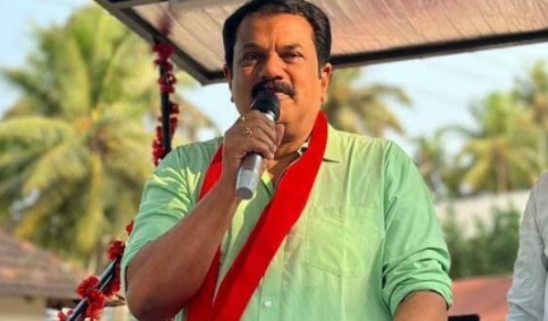 കൊല്ലത്ത് വീണ്ടും മത്സരത്തിന് മുകേഷ്; പ്രചരിക്കുന്നത് അടിസ്ഥാനരഹിതമായ വാർത്തകളെന്ന് എംഎൽഎ കൊല്ലത്ത് വീണ്ടും മത്സരത്തിന് മുകേഷ്; പ്രചരിക്കുന്നത് അടിസ്ഥാനരഹിതമായ വാർത്തകളെന്ന് എംഎൽഎ