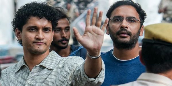 ജന്തർ മന്ദിർ പ്രതിഷേധം: സിജെപി നേതാക്കളായ സൗരവ് ദാസും അശുതോഷ് റാങ്കയും റിമാൻഡിൽ; അജിങ്ക്യ ഷിൻഡെയ്ക്ക് ജാമ്യം