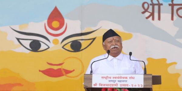 നമ്മള് ഭാരതത്തിലെ ജനങ്ങള്; വൈവിധ്യങ്ങളുണ്ടായിട്ടും ഭാവാത്മകമായി ഒറ്റ സമൂഹം; വിജയദശമിദിനത്തിൽഐക്യത്തിന്റെസന്ദേശവുമായിമോഹൻഭഗത്