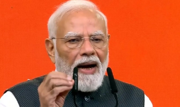 ‘ജനങ്ങളെ സേവിക്കാൻ കൂടുതൽ ഊർജത്തോടെ പ്രവർത്തിക്കും’: ഭരണനേതൃത്വത്തിൽ 25 വർഷം തികച്ച് പ്രധാനമന്ത്രി നരേന്ദ്ര മോദി ‘ജനങ്ങളെ സേവിക്കാൻ കൂടുതൽ ഊർജത്തോടെ പ്രവർത്തിക്കും’: ഭരണനേതൃത്വത്തിൽ 25 വർഷം തികച്ച് പ്രധാനമന്ത്രി നരേന്ദ്ര മോദി