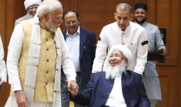 ന്യൂനപക്ഷ ക്ഷേമവും വികസനവും ലക്ഷ്യം: പ്രധാനമന്ത്രിയുമായി കൂടിക്കാഴ്ച നടത്തി കാന്തപുരം എ.പി. അബൂബക്കർ മുസ്ലിയാർ ന്യൂനപക്ഷ ക്ഷേമവും വികസനവും ലക്ഷ്യം: പ്രധാനമന്ത്രിയുമായി കൂടിക്കാഴ്ച നടത്തി കാന്തപുരം എ.പി. അബൂബക്കർ മുസ്ലിയാർ