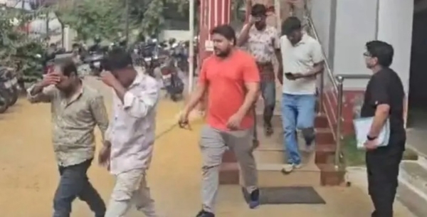 ഇന്ത്യയിൽ വൻ ഭീകരാക്രമണത്തിന് പദ്ധതി; ഐഎസ്ഐ ബന്ധമുള്ള 8 ഭീകരർ പിടിയിൽ; ലക്ഷ്യമിട്ടത് ചെങ്കോട്ടയും ക്ഷേത്രങ്ങളും ഇന്ത്യയിൽ വൻ ഭീകരാക്രമണത്തിന് പദ്ധതി; ഐഎസ്ഐ ബന്ധമുള്ള 8 ഭീകരർ പിടിയിൽ; ലക്ഷ്യമിട്ടത് ചെങ്കോട്ടയും ക്ഷേത്രങ്ങളും