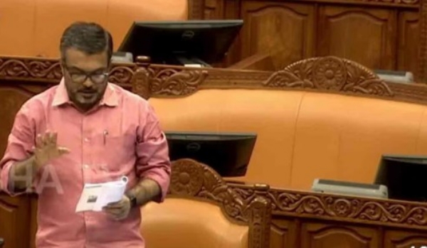 തന്ത്രിക്ക് എന്ത് പ്രത്യേക അവകാശമാണുള്ളത്? കോൺഗ്രസും ബിജെപിയും തന്ത്രിയുടെ വക്കീലന്മാരെന്ന് മന്ത്രി എം.ബി. രാജേഷ്; സഭയിൽ ഇന്നും വാക്പോര്