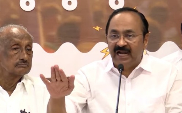 പിഎസ്സി പരീക്ഷകൾക്കുള്ള പ്രായപരിധി വർധിപ്പിച്ച പിണറായി വിജയൻ സർക്കാരിന്റെ നീക്കത്തെ രൂക്ഷമായി വിമർശിച്ച് പ്രതിപക്ഷ നേതാവ് വി.ഡി. സതീശൻ