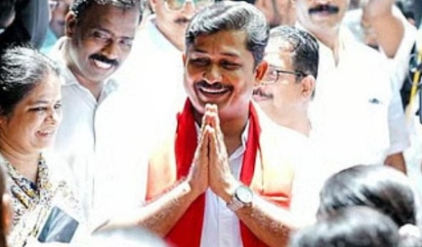 എം. സ്വരാജ് കുന്നംകുളത്തേക്ക്? നിയമസഭാ തിരഞ്ഞെടുപ്പിൽ എൽഡിഎഫ് സ്ഥാനാർത്ഥിയായേക്കുമെന്ന് സൂചന