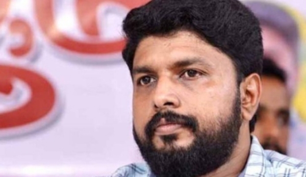 ‘പ്രതിപക്ഷ നേതാവിന്റെ മുട്ടുകാല് തല്ലിയൊടിക്കുന്നവർക്ക് ഇനാം പ്രഖ്യാപിച്ചാലോ?’; യുഡിഎഫിനെതിരെ ആഞ്ഞടിച്ച് വി. വസീഫ് ‘പ്രതിപക്ഷ നേതാവിന്റെ മുട്ടുകാല് തല്ലിയൊടിക്കുന്നവർക്ക് ഇനാം പ്രഖ്യാപിച്ചാലോ?’; യുഡിഎഫിനെതിരെ ആഞ്ഞടിച്ച് വി. വസീഫ്